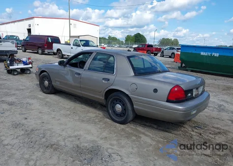2011 Ford Crown Victoria Police Interceptor из США, поврежденный, VIN 2FABP7BV3BX148871